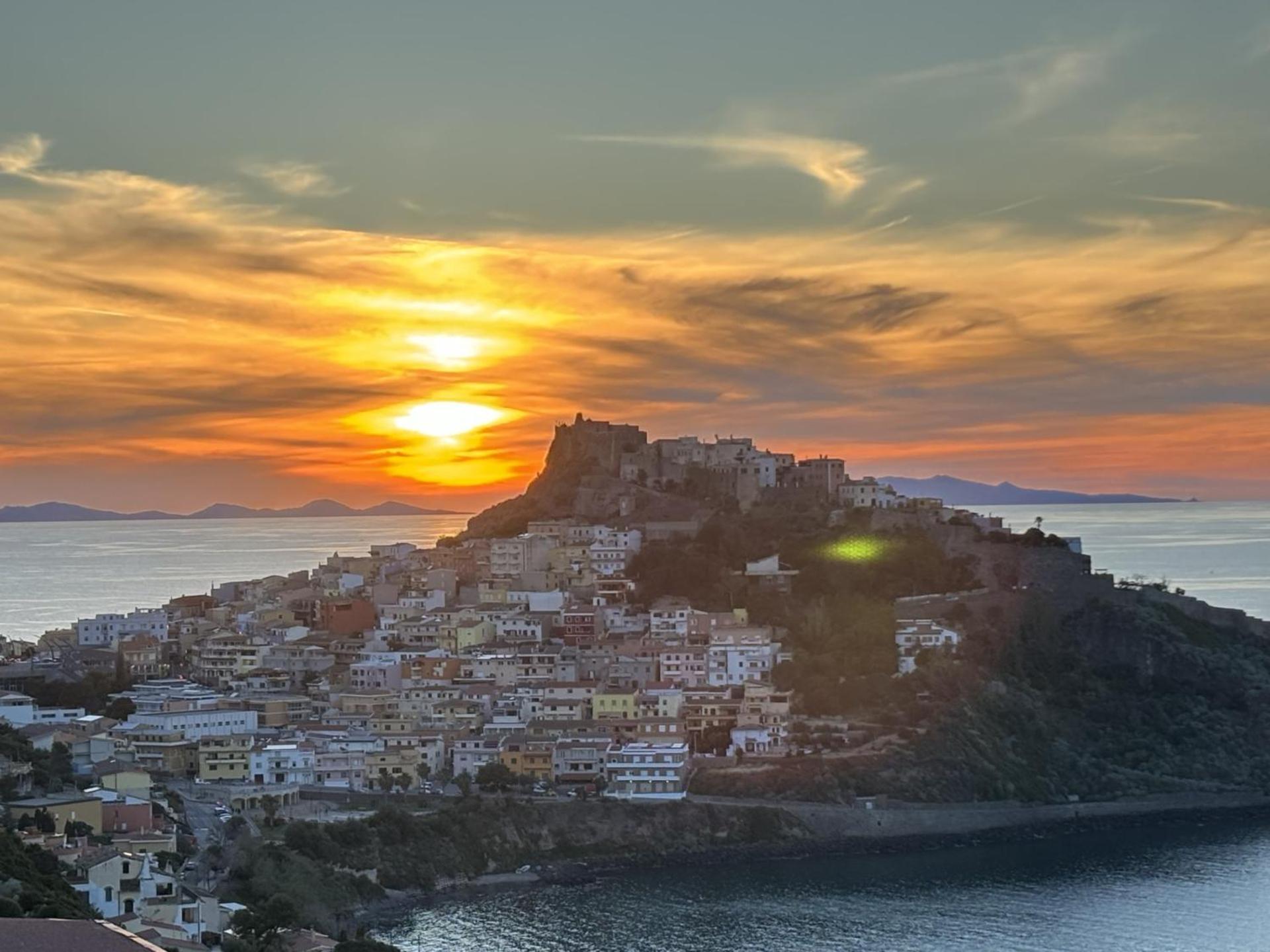 B&B Casa Doria Castelsardo Exterior photo